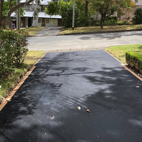 Projects_West-Pymble-Asphalt-Driveway-6_1-1_490x490_0-24MP